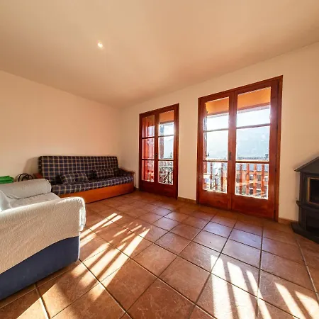 Mountain Apartment: Pedraforca *